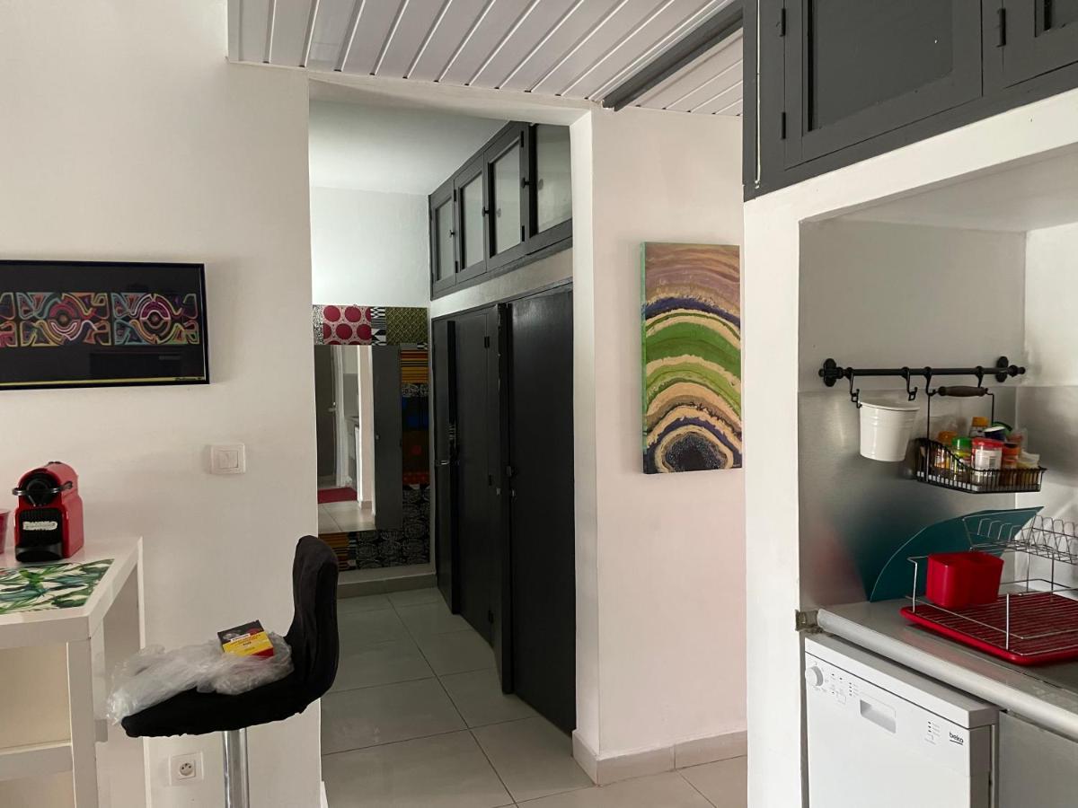 Tampok Lodge Cayenne Esterno foto